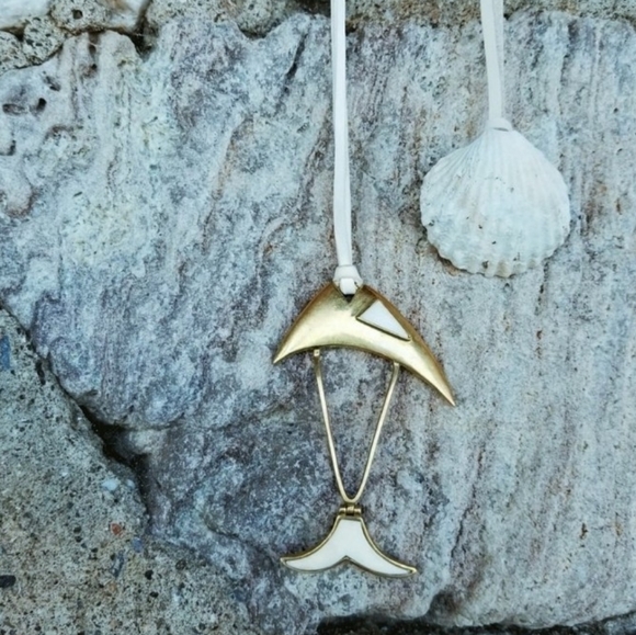 Fish solid brass bone pendant necklace designer - Picture 8 of 8